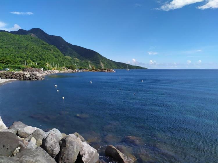 Charmant Appartement En Bord De Mer Avec Piscine Gourbeyre 외부 사진